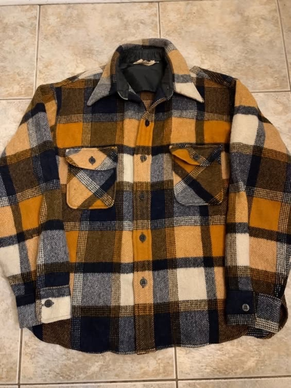 Vintage Montgomery Ward Shirt Mens Large 70s 80s Long Sleeve Pockets Button Up